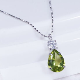 PT 1ct ペリドットペンダント ペアシェイプ ダイヤ 0.1ct 45cm 8月誕生石　ギフト　結婚式