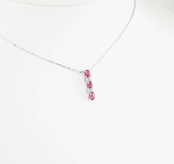 楽天市場】【鑑別付】K18WG 天然 ルビー 0.58ct ダイヤモンド 0.04ct  