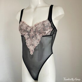 男性用レース下着 Tバックボディースーツ グレースシリーズ 日本製ブラック 花柄 レース セクシー エレガント オシャレ 男性用女性下着 ご注文後に自社工場で丁寧に縫製 ネコポス便可 送料無料