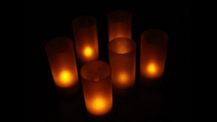 楽天市場】LEDキャンドル 12個セット 専用ホルダー付 充電式 ゆらぎ