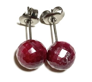 ルビー(染)8mmラウンドカット チタンピアス 愛情 恋愛 天然石 アクセサリー ジュエリー パワーストーン メンズ レディース