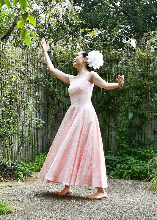 楽天市場 送料無料 フラダンス衣装 ジャガードサテンドレスフラダンス フラ衣装 リゾートドレス リゾートワンピ ハワイアン柄 ハワイアンドレス フラドレス ハワイアンイベント ホイケ ムームー ハワイアンショップ ラウナハワイ