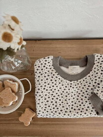 ≪お取り寄せ≫オリジナル 花柄 トップス 長袖 トレーナー 赤ちゃん ベビー キッズ 子供 子ども 服 女の子 カジュアル シンプル 韓国 可愛い かわいい お洒落 おしゃれ 通園 保育園 幼稚園 姉妹 お揃い ペア 秋 冬 aw