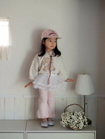 《ご予約》ジュニアサイズ オリジナル くまちゃん トップス ジュニア キッズ 子供 子ども スウェット トレーナー 長袖 クマ 女の子 可愛い かわいい お洒落 おしゃれ シンプル 韓国 カジュアル 姉妹 リンク コーデ ペア お揃い おそろい プレゼント ギフト manamama