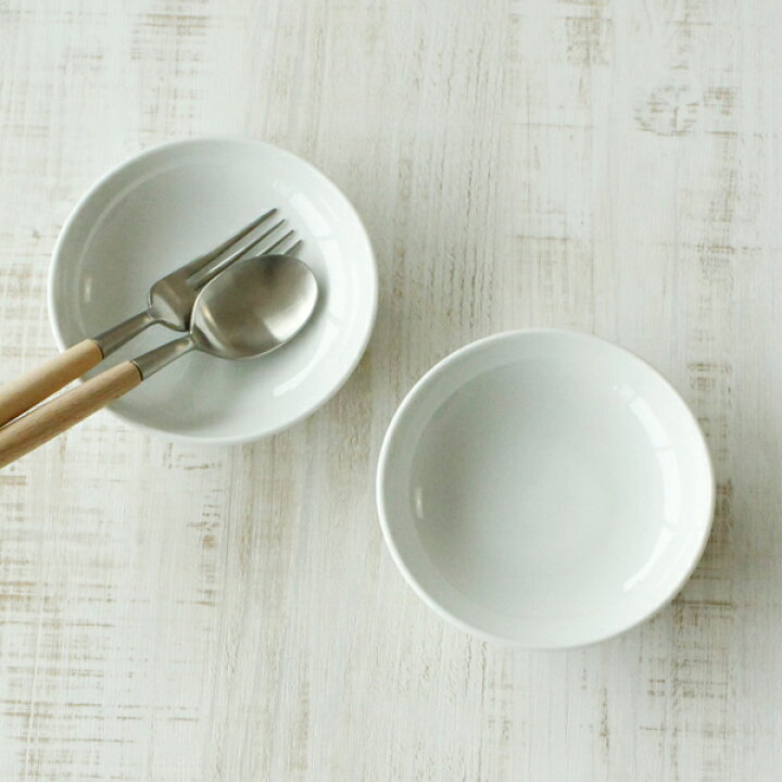 楽天市場 デイリー Daily ディープ小皿 12 8cm フラットプレート 醤油皿 しょう油皿 タレ入れ ソース皿 豆皿 深皿 タレ皿 漬物皿 おしゃれ シンプル 業務用食器 ホテル食器 白 ホワイト ｍａｎｇｏ ｓｈｏｗｅｒ