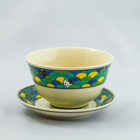 京焼 清水焼 猫の湯呑みセット 白 化粧箱入り　セット 焼物 陶器 磁器 プレゼント ギフト 進物 日本のお土産 外国人にも 宅飲み 化粧箱入り 京都 可愛い 和風 珍しい 綺麗 お茶