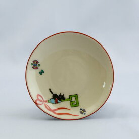 京焼 清水焼 猫の皿 赤 化粧箱入り　焼物 陶器 磁器 プレゼント ギフト 進物 日本のお土産 外国人にも 宅飲み 化粧箱入り 京都 可愛い 和風 珍しい 綺麗 お茶