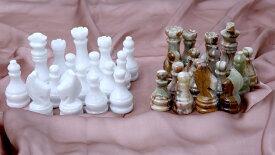 チェスセット RADICALn Marble Big Board Games Complete White & Green Onyx Chess Figures - Suitable for 16 - 20 Inches Chess Board - Antique 32 Chess Figures Set - Completely Marble Handmade Non-Wooden Chess Pieces 【並行輸入品】