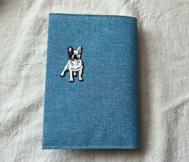 【メール便OK】TC-149　ブックカバー　文庫本サイズ　大人可愛い・リアルなアニマルワッペン　TOCONUTS/トコナッツ　簡単セット・文庫本対応可能　リアルアニマル・大人可愛い・綺麗なブルー　犬　刺繍