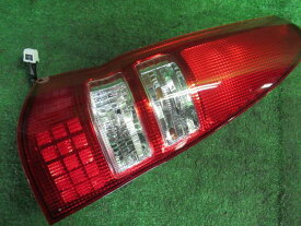 【中古】 ニッサン セレナ TC24 左テールランプ イチコー 4955 カラーナンバー KY0 ダイヤモンドシルバー