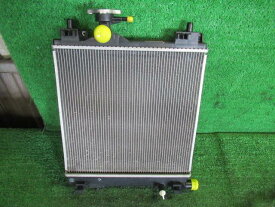 【中古】 マツダ フレアワゴン MM32S ラジエータ デンソー 223000-0281