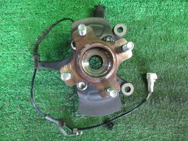 【中古】 マツダ フレアワゴン MM32S 右フロントナックルハブ 1A11-33-020
