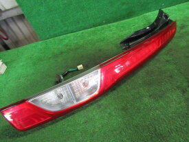 【中古】 ダイハツ ムーヴ LA100S 右テールランプ イチコー D166 カラーナンバー B67 ファインブルーマイカメタリック