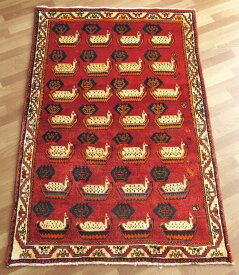 ギャッベ イラン製 187×120cm 手織り ウール100% 天然素材 草木染 トライバル 絨毯 じゅうたん ラグ マット カーペット ギャベ 赤 動物 (品番:AL-4195）