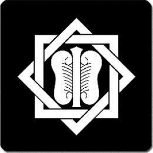 【送料無料】家紋シール 組み合わせ枡に唐団扇 丸型 or 四角 KS-5422