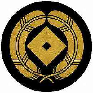 【送料無料】家紋シール 抱き鷹の羽に釘抜き 丸型 or 四角 KS-6108