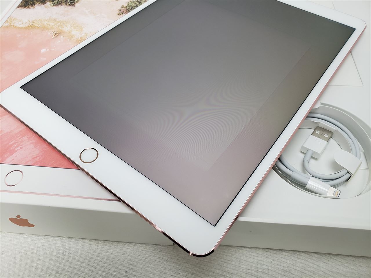 優れた品質 (中古) iPad Pro 10.5インチ Cellular 64GB ローズゴールド