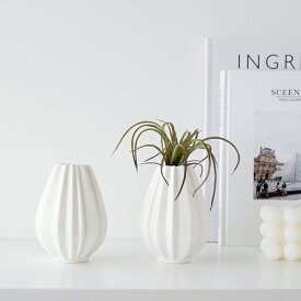 フラワーベース2個セット 白磁 花瓶 一輪挿し おしゃれ かわいい シンプル 花器 インテリア 北欧　 ジャパンディ