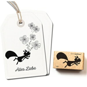 cats on appletrees X^v郊X  Aj}iELLA THE SQUIRRELjؐ v[g Ntg G ۈ牀 ct 搶y[֔z