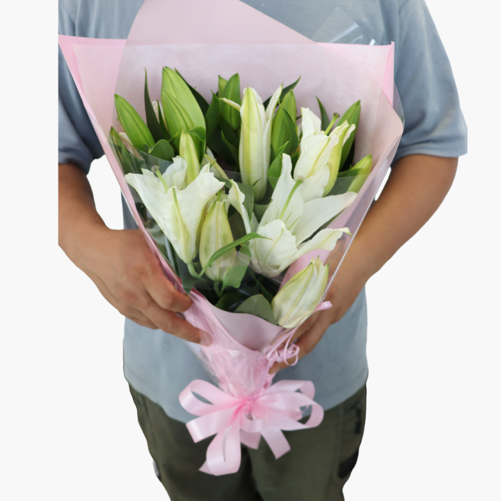 楽天市場】ゆり切り花 5本セット 色が選べる 大輪系 国産ユリ 白ユリ