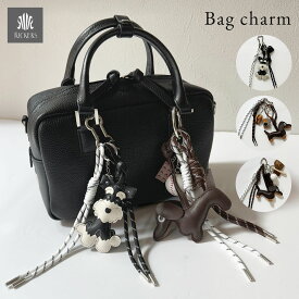バッグチャーム 犬 キーホルダー チャーム レザー ストラップ アニマルモチーフ パラコード 革 レディース キーチャーム プレゼント 犬 ダックスフンド ミニチュアシュナウザー 人気 かわいい 紐 大人 おしゃれ 推し活 黒 キャラクター 韓国