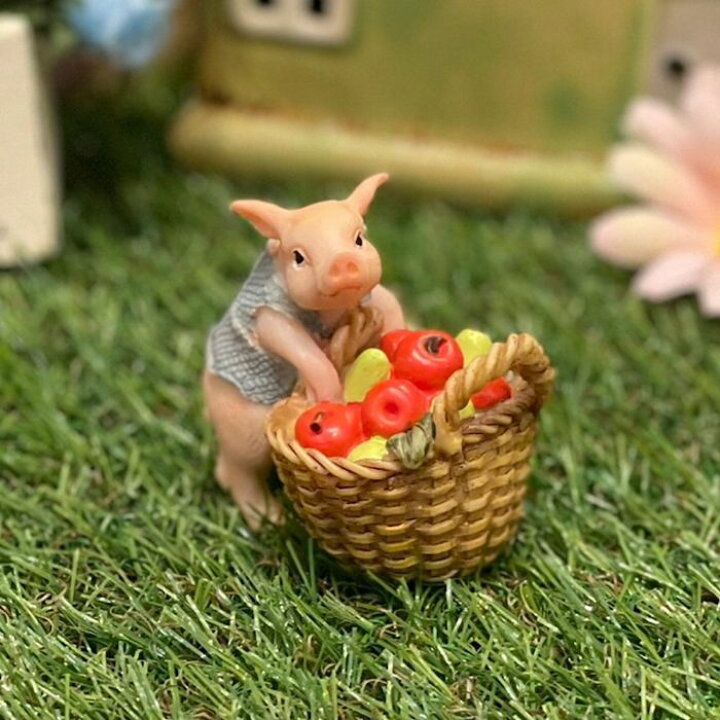 楽天市場 フルーツバスケット 豚 ブタ ミニチュアアニマル 小さな動物の世界 レトロ アンティーク風 置物 オブジェ インテリア ガーデニング プレゼント ギフト かわいい ユニーク 楽しい 癒し マスコット フィギュア リアル 本物そっくり コレクション 手のひらサイズ