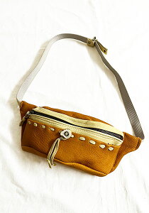 Nasngwam×EARLY MORNING �i�X���O����×�A�[���[���[�j���O | DEERSKIN BODY BAG / ���v�o�b�O