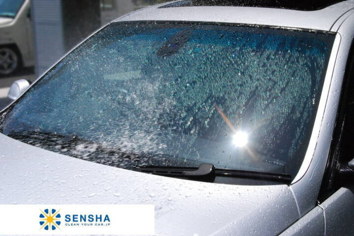 楽天市場 撥水コーティング剤 ウィンドウ クリスタル 50ml 洗車用品 ウィンドウコーティング剤 ガラスコーティング剤 フロントガラス視界 自動車ガラス撥水剤 コーティング剤 ウィンドウガラス 油膜を除去して視界 良好 ウォータースポット 輪ジミ 業務用 窓 プロ