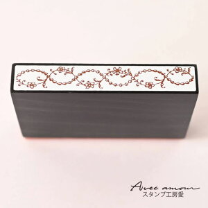 {[_[X^vyAeB[N@[X@ԁ@t[@􉽊w͗l@lq@nR@@Sz