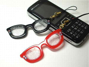 スマホストラップ スマホ タブレットアクセサリー 周辺機器 タブレット パソコン 携帯ストラップ ラメ入り アクリル メガネモチーフ ラメ入 POP ストラップ スマホピアス 楽器 音符モチーフ