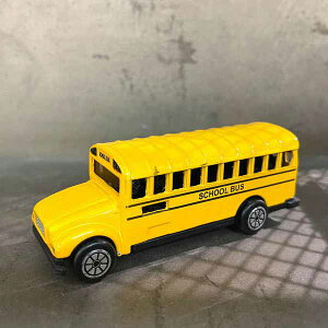 鉛筆削り 事務用品 文具 ステーショナリー キッチン 日用品 アンティーク シャープナー スクールバス 本物が小さくなったよう とっても可愛い インテリアとして飾る オススメ 種類豊富 た