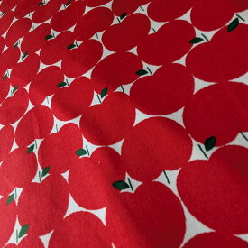 [カット済]まあるい林檎【スモック】 手作りキット 女の子 男の子 簡単 手作り 生地 初心者 スモッグ 子供 ハンドメイド 手芸セット 95 100 110 115 120 3歳 4歳 5歳 保育園 幼稚園 入園準備 入園 準備 かわいい テッテ