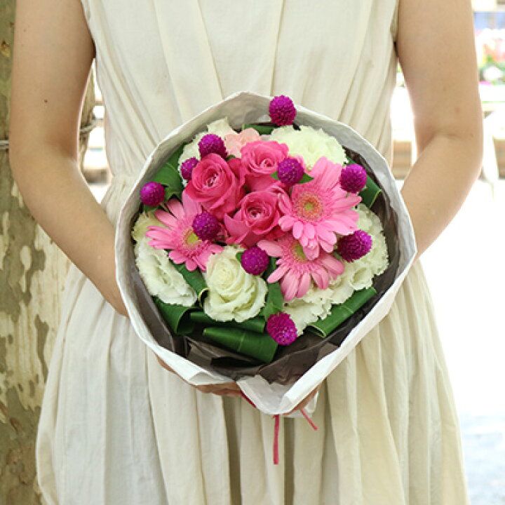 楽天市場 花束 Loulou ブーケタイプ ピンク 白 ギフト 誕生日 バラ 花 送料込 生花 ブーケ 結婚祝い 結婚記念日 プレゼント 花とギフト銀座東京フラワー