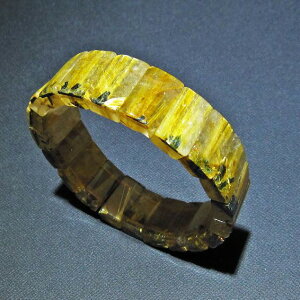^C`` oO `NH[c rutilelated quartz bangle `CebhNH[c _  111-16848