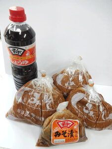 【送料無料】うれしい!贈り物ギフトセットC「こだわり味噌」杉樽でじっくり1年熟成発酵した越後みそ、菌が生きているみそ。