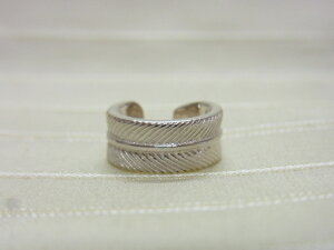 シルバー フェザー モチーフ イヤーカフ SILVER925