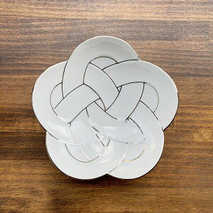 yzLcā@~ނєL@@v`iiSILVERj