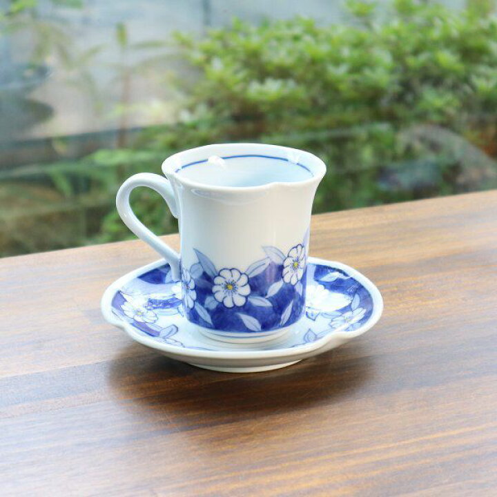 楽天市場】【送料無料】有田焼 なぶりコーヒー碗皿 染付ゴス銀梅花（青 