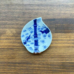 yAEgbgzLcā@^艖M@|~