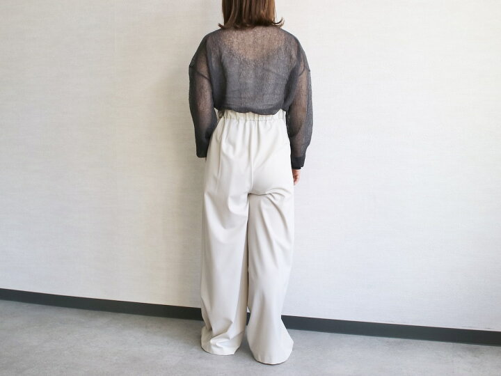 shi**さま 　新品未使用　ビューティアンドユース　今季 タックパンツ H BEAUTY＆YOUTH(エイチビューティアンドユース) GURKHA PANTS