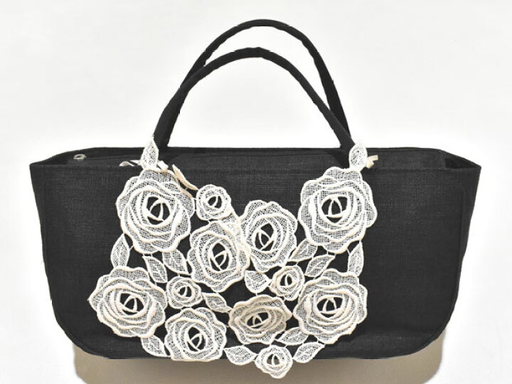 楽天市場 飾りのレースをとれば真っ黒なので弔事 喪のお席 にも使える 撫松庵 新装大橋謹製 黒地 横長 麻バッグ 送料無料 代引料無料 ゆかた用 浴衣用 和装バッグ カバン かばん 日本製 麻なので夏物ですが１年中使えそうです 帯と着物の専門店 和門なかむら