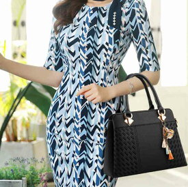 楽天市場 オフィス ショルダーバッグ メッセンジャーバッグ レディースバッグ バッグ バッグ 小物 ブランド雑貨の通販