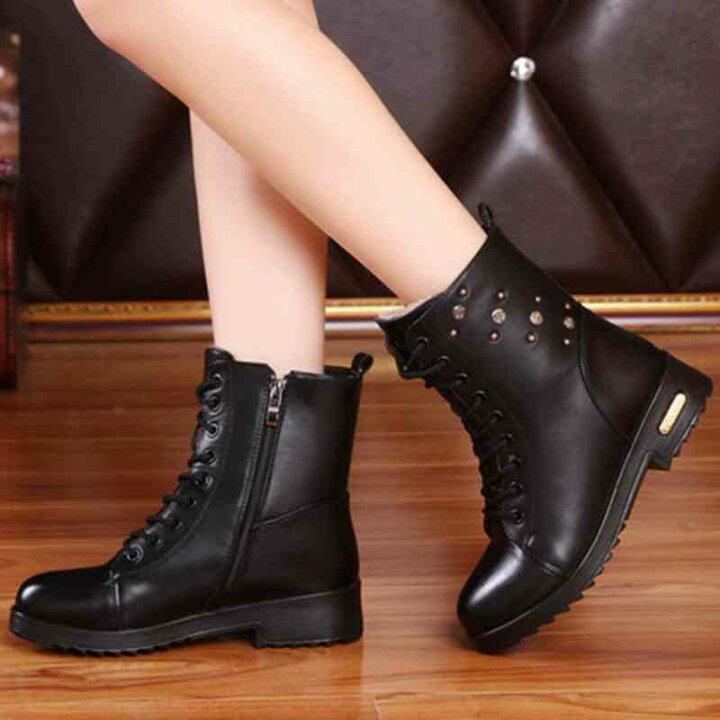 楽天市場 ブーツ レディース 革 ショートブーツ シューズ アウトドア レザー 軽量 軽い 秋 夏 おしゃれ 幅広 冬 春 3e 4e ブランド お洒落 代 ファッション 秋靴 40代 冬靴 可愛い 大人 オフィスカジュアル 夏靴 50代 30代 かわいい 春靴