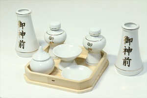 国産 神具セット 土器セット ■ 御神前 金文字入 高杯仕様 ■ ひのき 折敷付 小・中型 神棚に最適 神棚 神具 仏具 盆提灯 やまこう 山幸