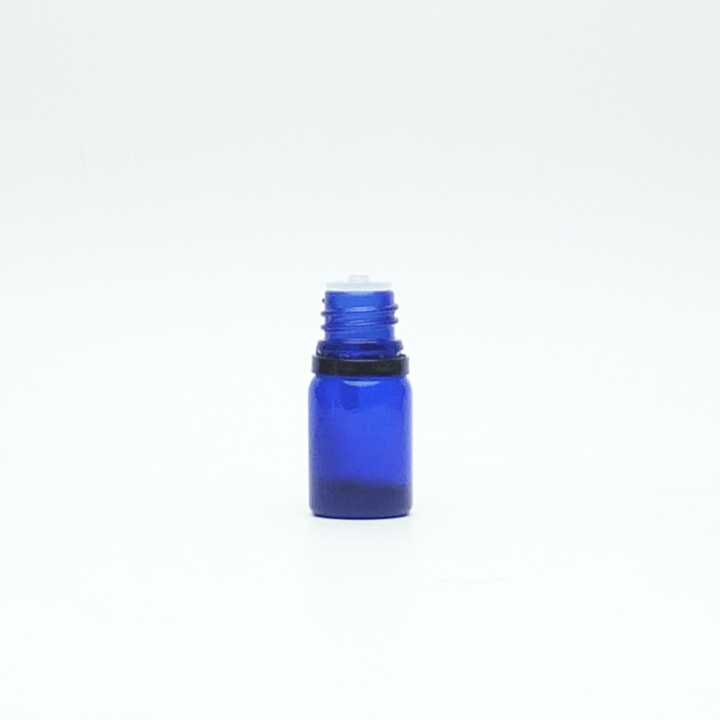 遮光瓶 5ml（ブルー） 100本セット 白キャップ＆ヴァーティカルドロッパー 瓶 遮光 青 容器 ビン 化粧水 コスメ ボトル 保存容器 楽天市場】遮光瓶 5ml青 100本【セット販売】ドロッパー付 遮光ビン 青