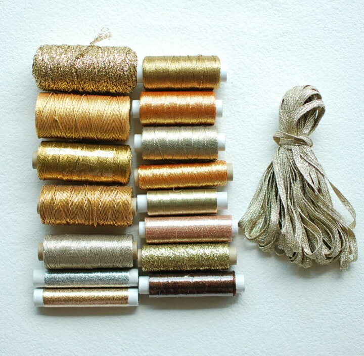 組紐 糸 4個セット ラメ 金 レア 