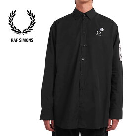 [SALE] FRED PERRY × RAF SIMONS フレッドペリー ラフシモンズ バックパッチ オーバーサイズシャツ SM1955 黒 コラボ 長袖シャツ メンズ