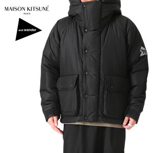 [SALE] and wander × Maison Kitsune �A���h�����_�[ ���]���L�c�l �R���{ �v���}���t�g ���b�v�X�g�b�v �t�[�h�t�� �_�E���W���P�b�g 574-3281901 �� �����Y