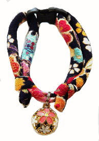 【首輪処】 猫用首輪 和柄 菫紫・桜 猫鈴 セーフティバックル付き