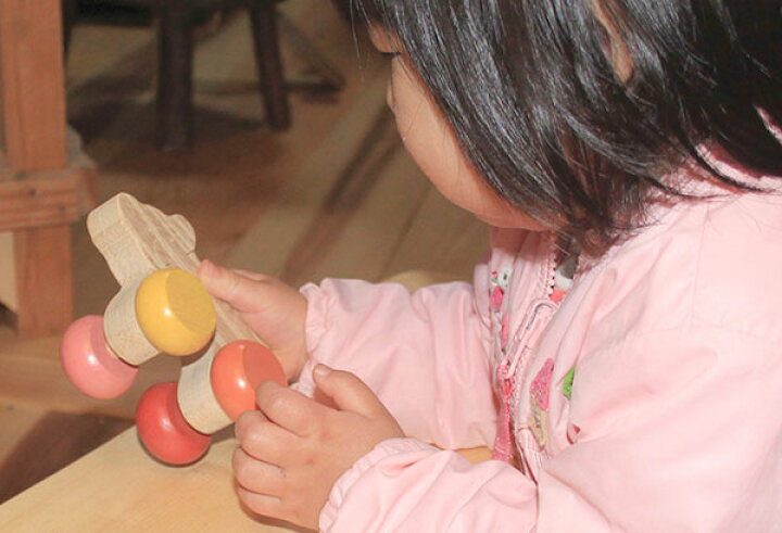 楽天市場 名入れ可 お座りコアラ 押しぐるま 愉快で楽しい 木のおもちゃ 車 日本製 押し車 カタカタ 知育玩具 誕生祝い 赤ちゃん おもちゃ おしくるま 6ヶ月 9ヶ月 1歳 2歳 3歳 誕生日ギフト 出産祝い 男の子女の子 木工職人手作り 木のおもちゃ製作所 銀河工房